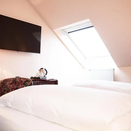 Hotel Lonac 3*