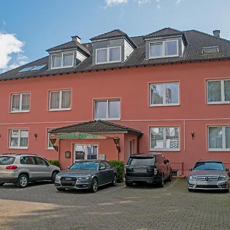 Hotel Lonac 3*