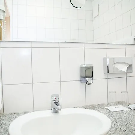 Lonac 3* Duisburg